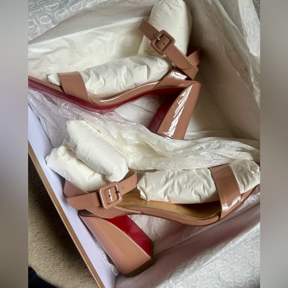 Christian Louboutin Nude Patent Leather Sandals - Picture 10 of 11
